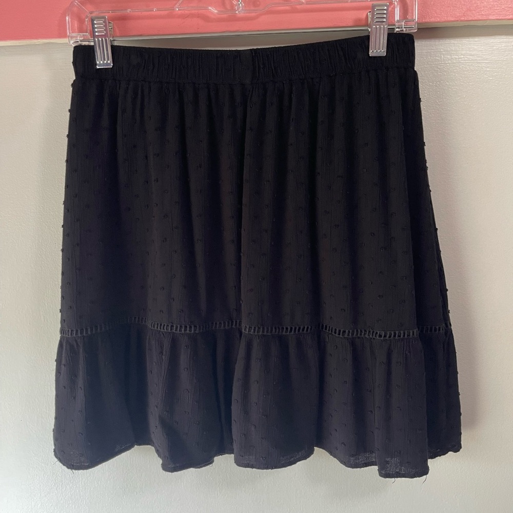 Loft mini ruffled black skirt XS